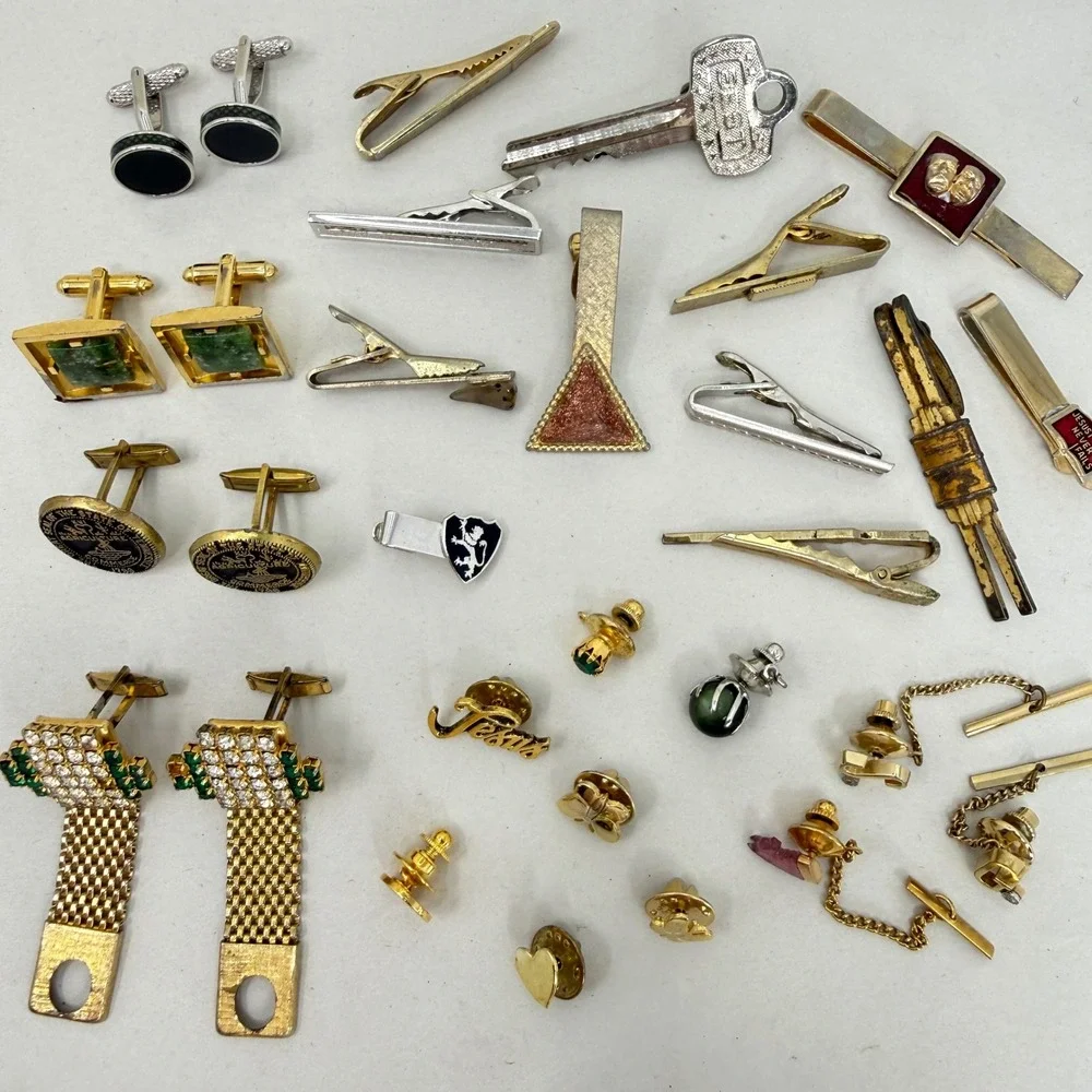 Vintage Mens Jewelry Lot of 26 Cufflinks Tie‎ Clips Pins Rhinestone Vintage